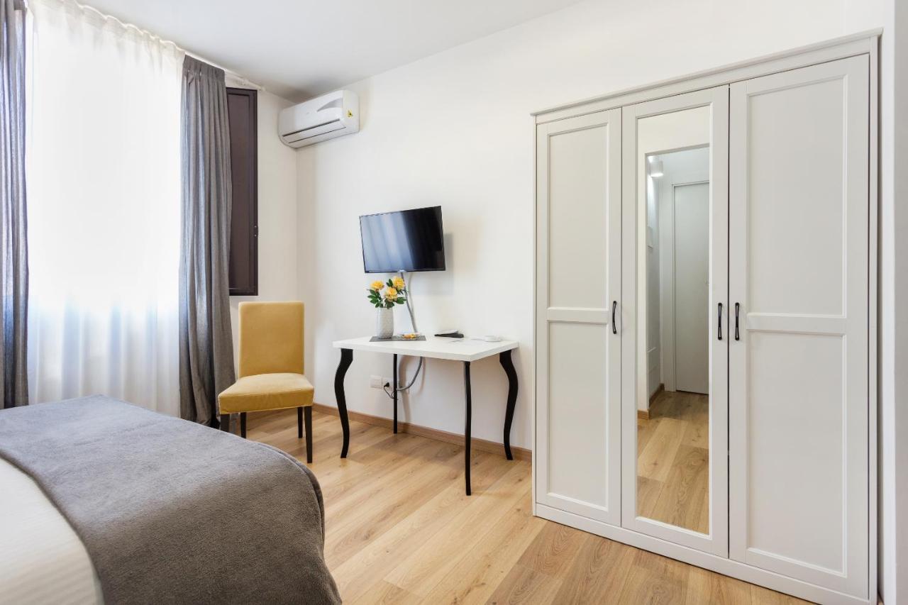 Centre Apartment Grotte Bianche CTA Exteriör bild
